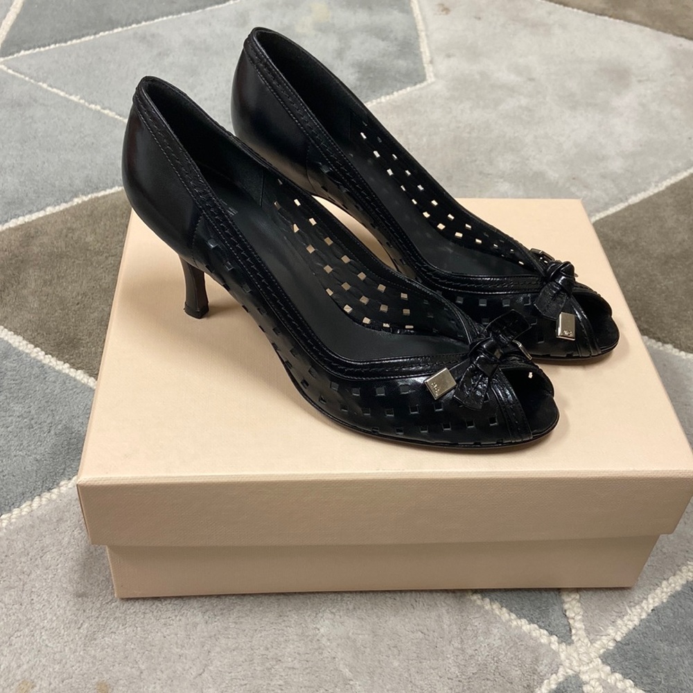 STUART WEITZMAN, WOMENS 9, BLACK